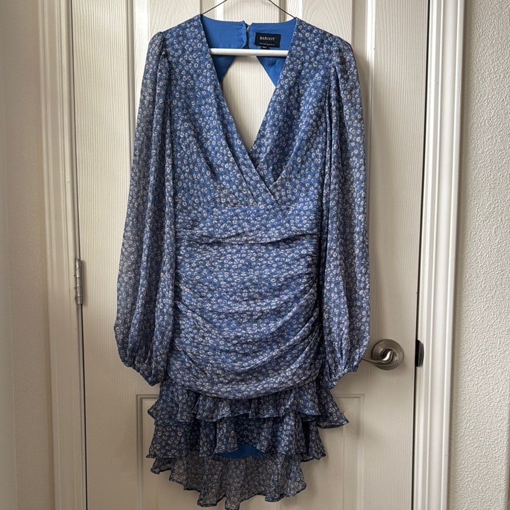 Bardot ditsy floral ruched long sleeve mini dress open back whimsical Blue US 8
